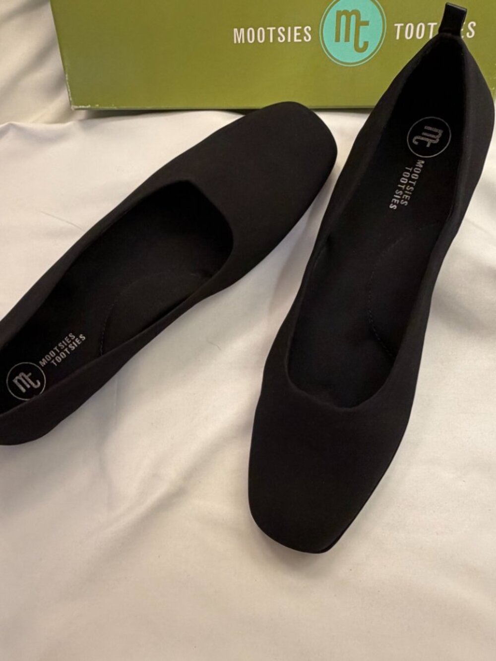 [NWT] Mootsies Tootsies Black Comfort Slip-Ons - Size 11M